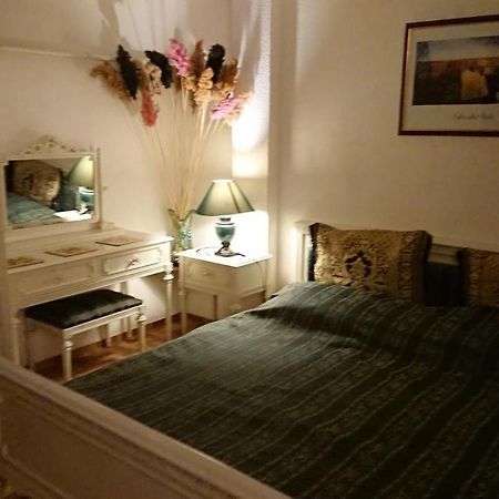 One Bedroom Apartment French Embassy Bucarest Exterior foto