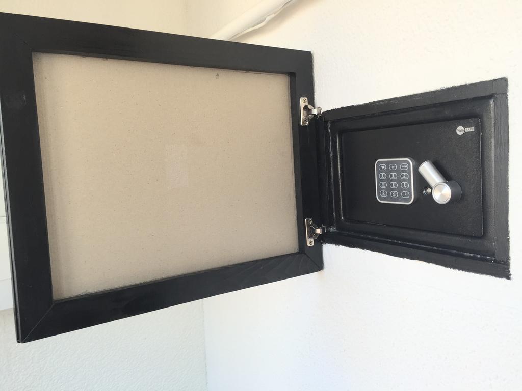 One Bedroom Apartment French Embassy Bucarest Exterior foto